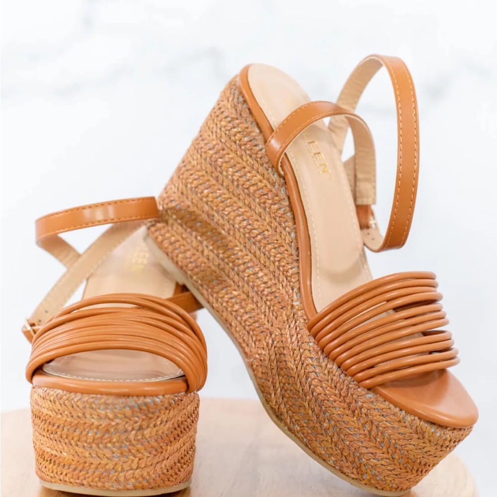 Women's Tan Wedge Sandals